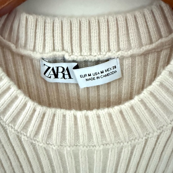 Zara knit Cropped Top Crew-Neck Muscle Sweater Vest Beige Ribbed Tank Top Size M - Picture 4 of 16